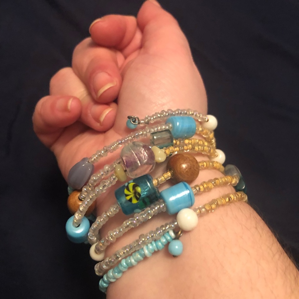 Colorful slinky bracelet